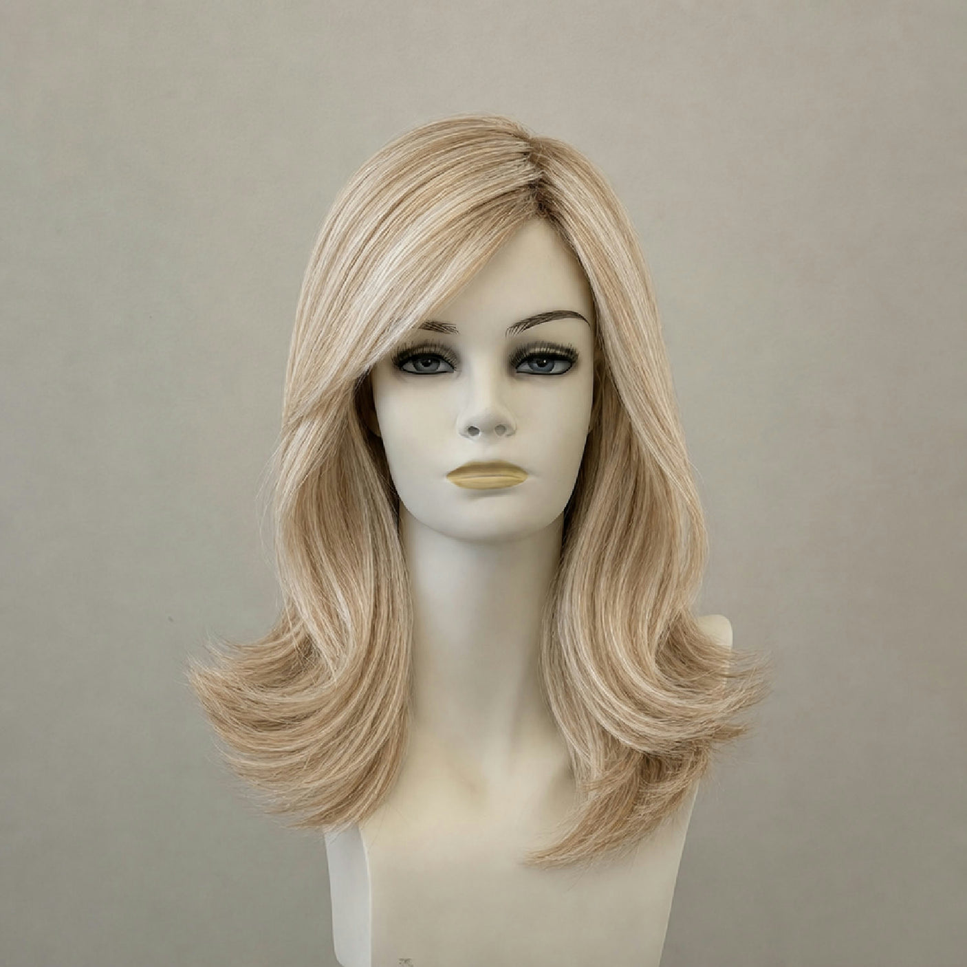 Lange, wellige Echthaarperücke in Biscuit Blond, mit Monofilament und Lace Front