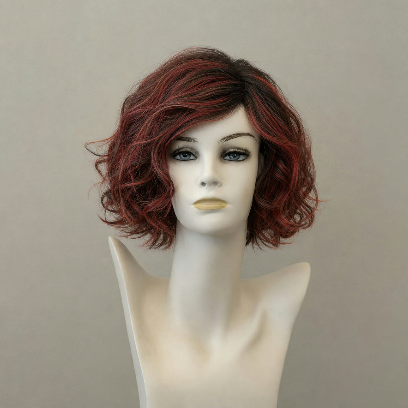 Aubergine-Perücke, mittellang, gewellt, American Salon