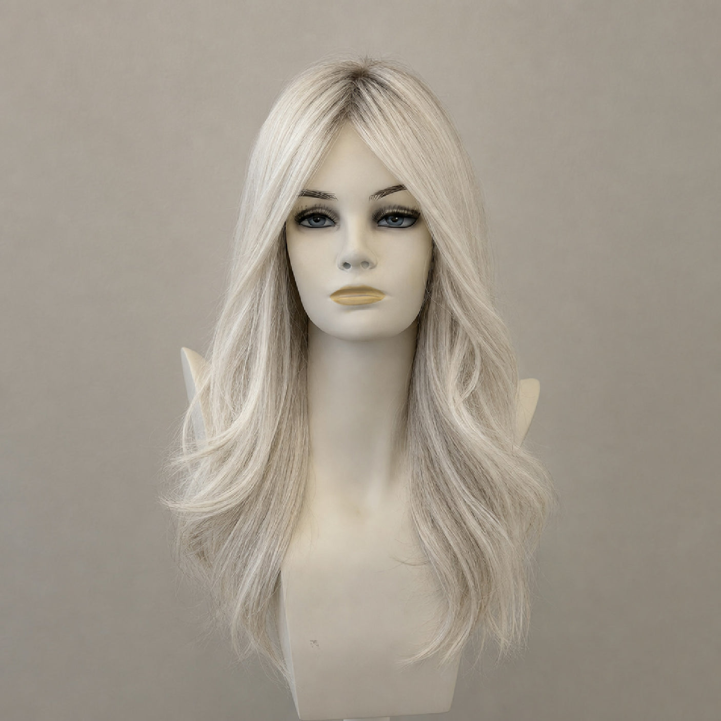 Wellenbob Perücke in Dunkelbraun/Grau, Lace Front