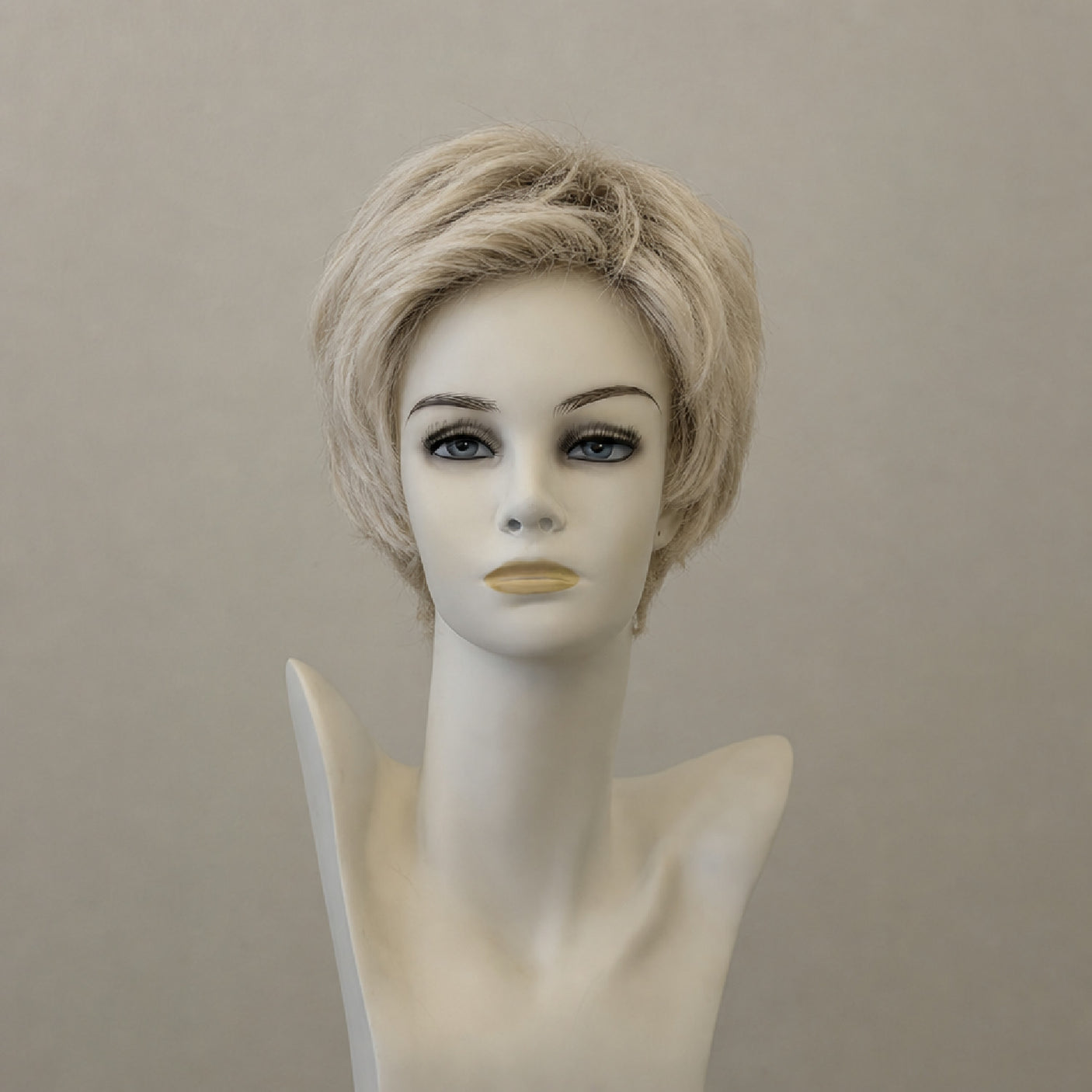 Champagnerblonde lange Perücke Ava Mono SF+ mit dunklem Ansatz
