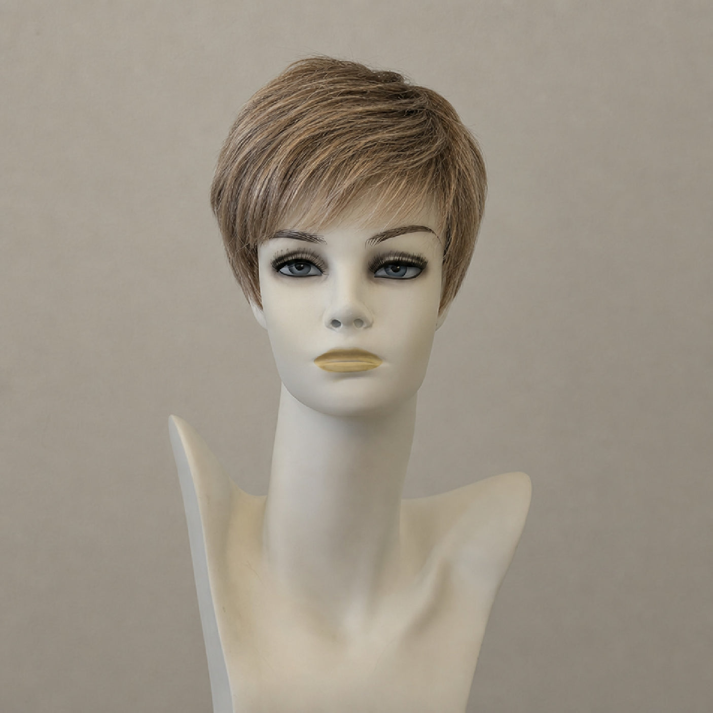 Cara Small Deluxe mocca rooted Perücke, kurz, stilvoll