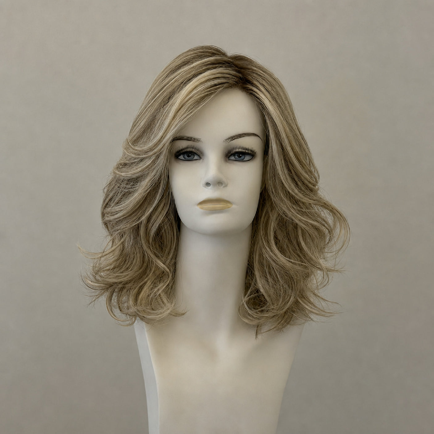 Lange, wellige Perücke mit Ombré-Farbverlauf in Braun und Blond