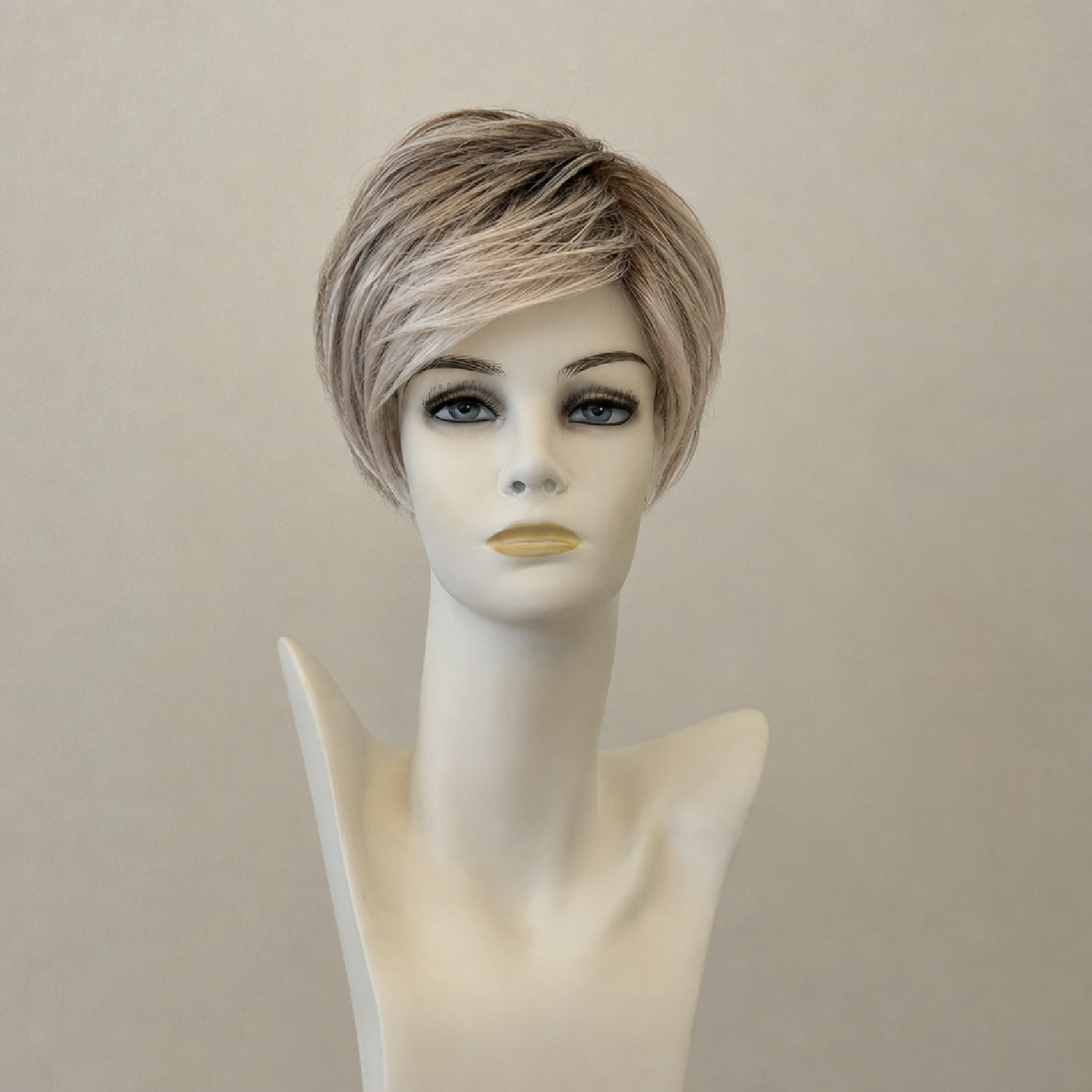 Dark Blond Rooted (22/27-12+12)