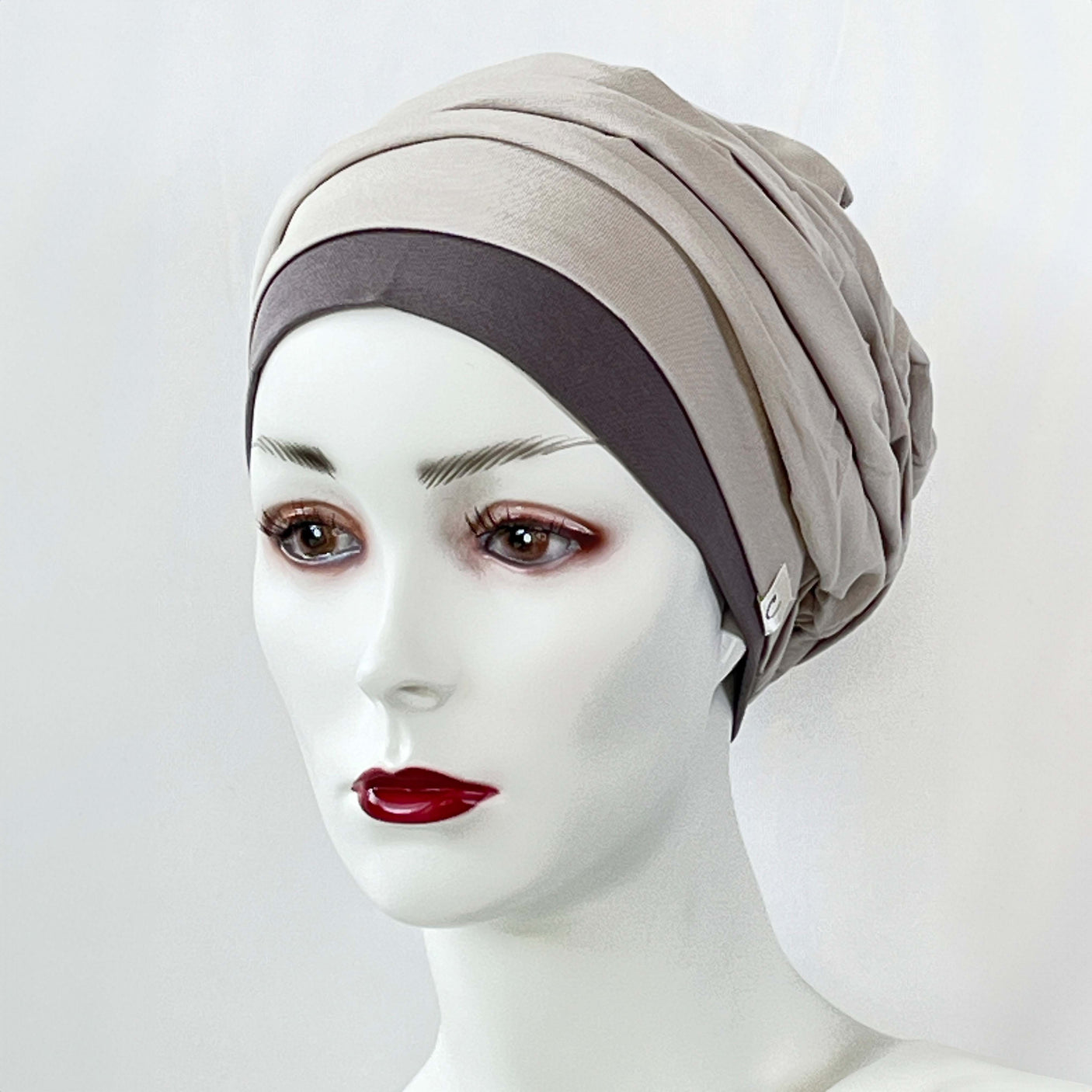 two-piece set of hats and undercaps