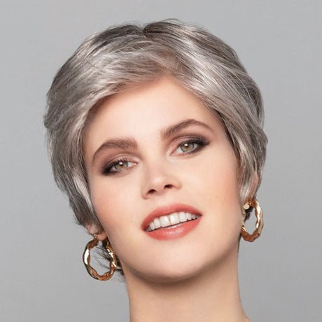 Xenia Mono Deluxe Lace