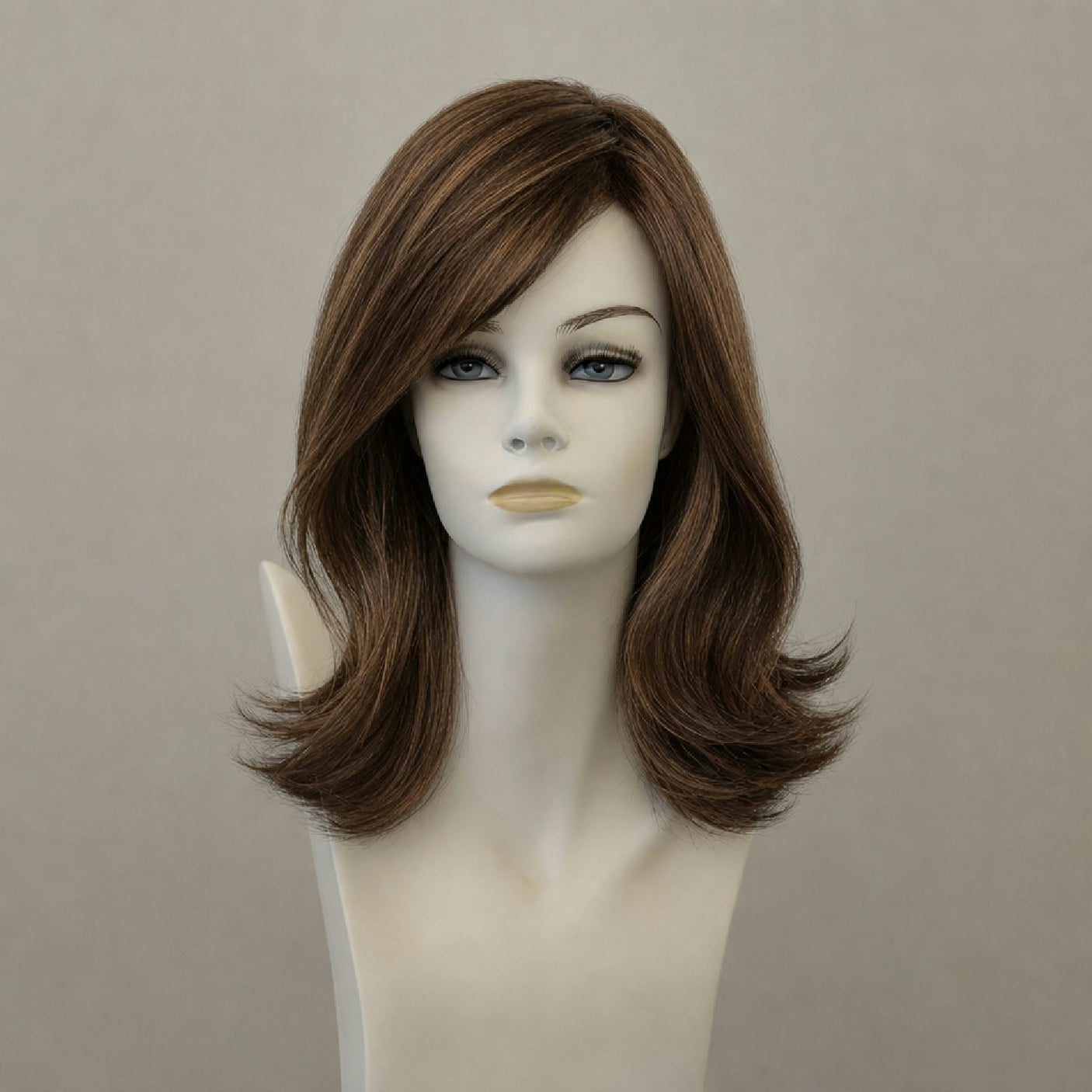 Alesia Perücke: Mocca Mix (8/6/27), lang, mit Mono Lace