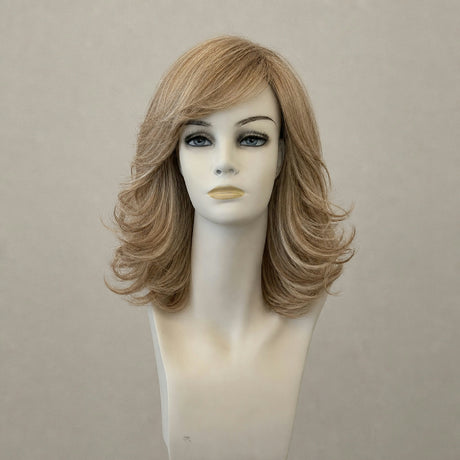 Aschblonde Perücke: Amelia Mono Lace, mittellang, mit Wurzelansatz