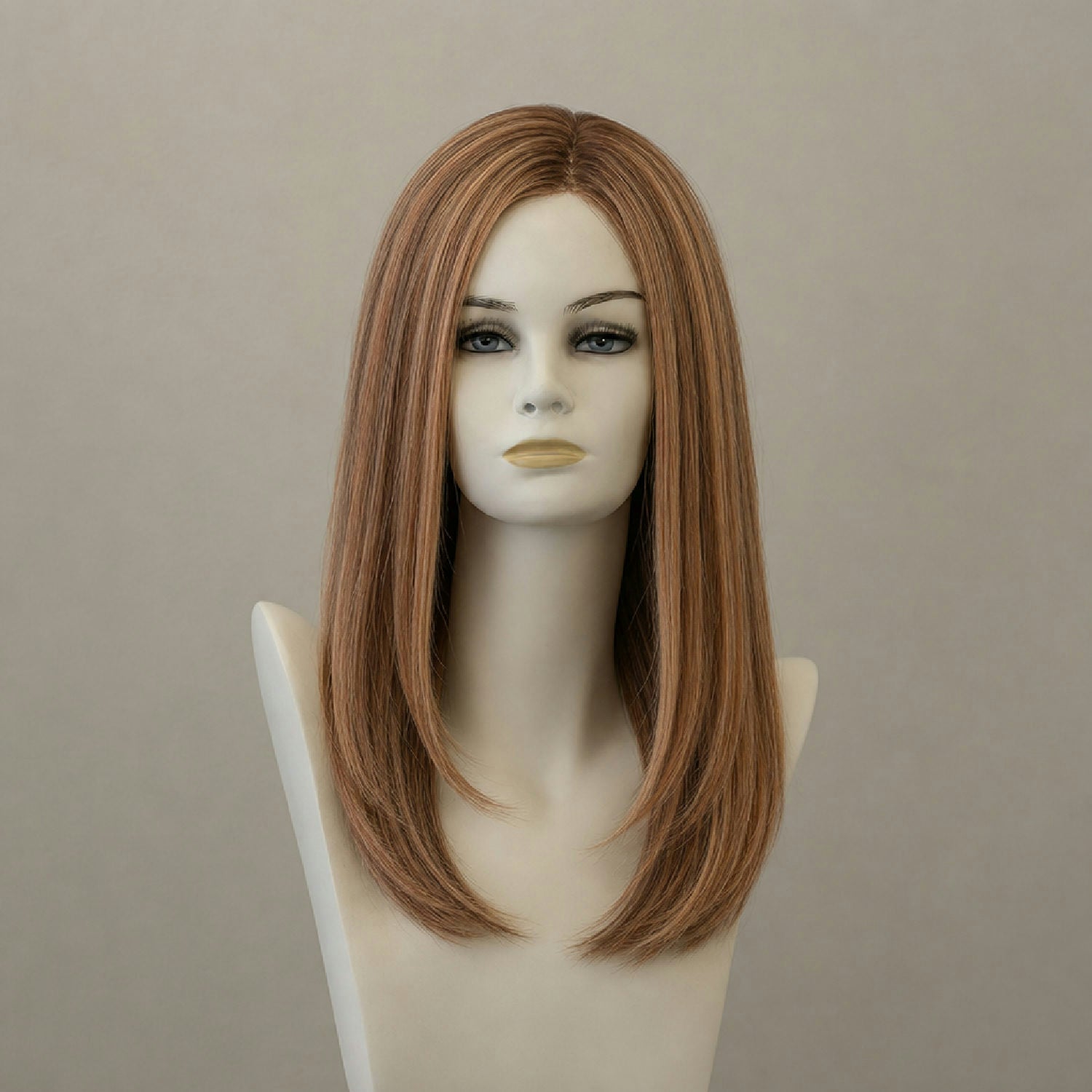 Terracotta-goldene Langhaarperücke Amelia mit Swiss Lace
