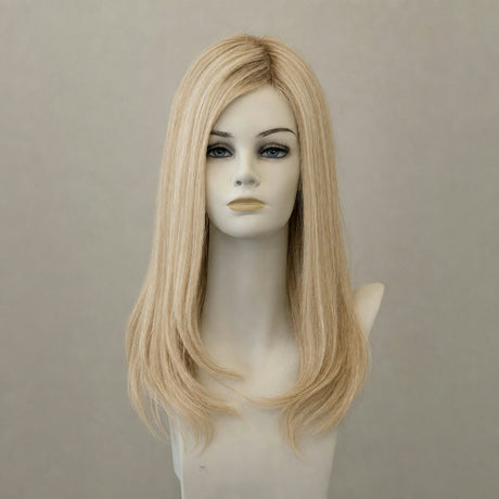 Lange blonde Perücke Anastasia im dänischen Blondton