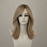Dunkelblond gesträhnte Langhaarperücke im Lace-Front-Stil