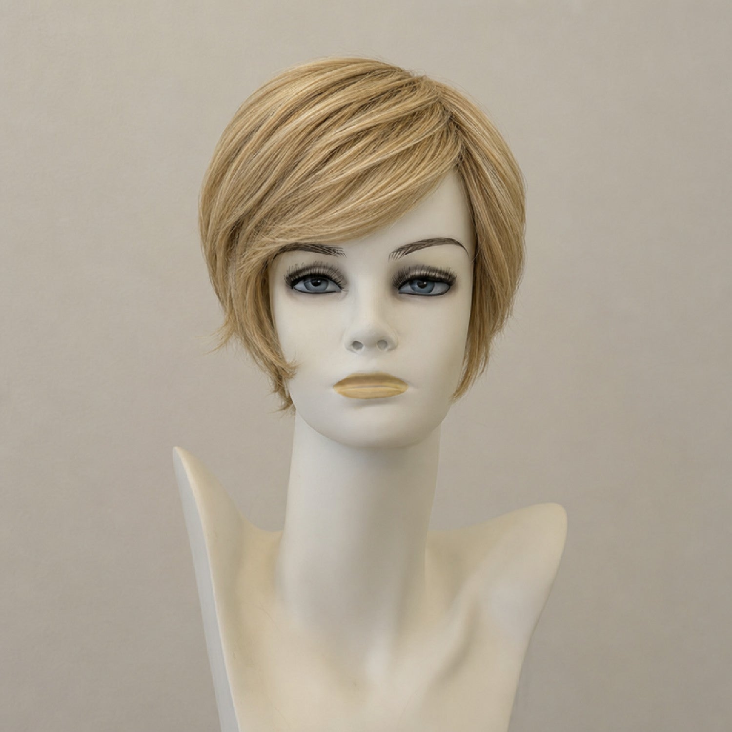Kurze dunkelbraune Perücke mit helleren Strähnen und Lace Front