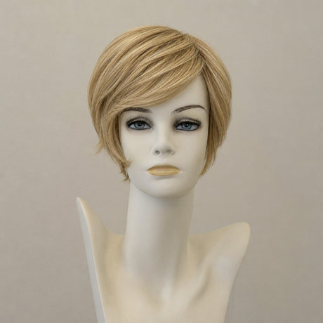 Kurze dunkelbraune Perücke mit helleren Strähnen und Lace Front