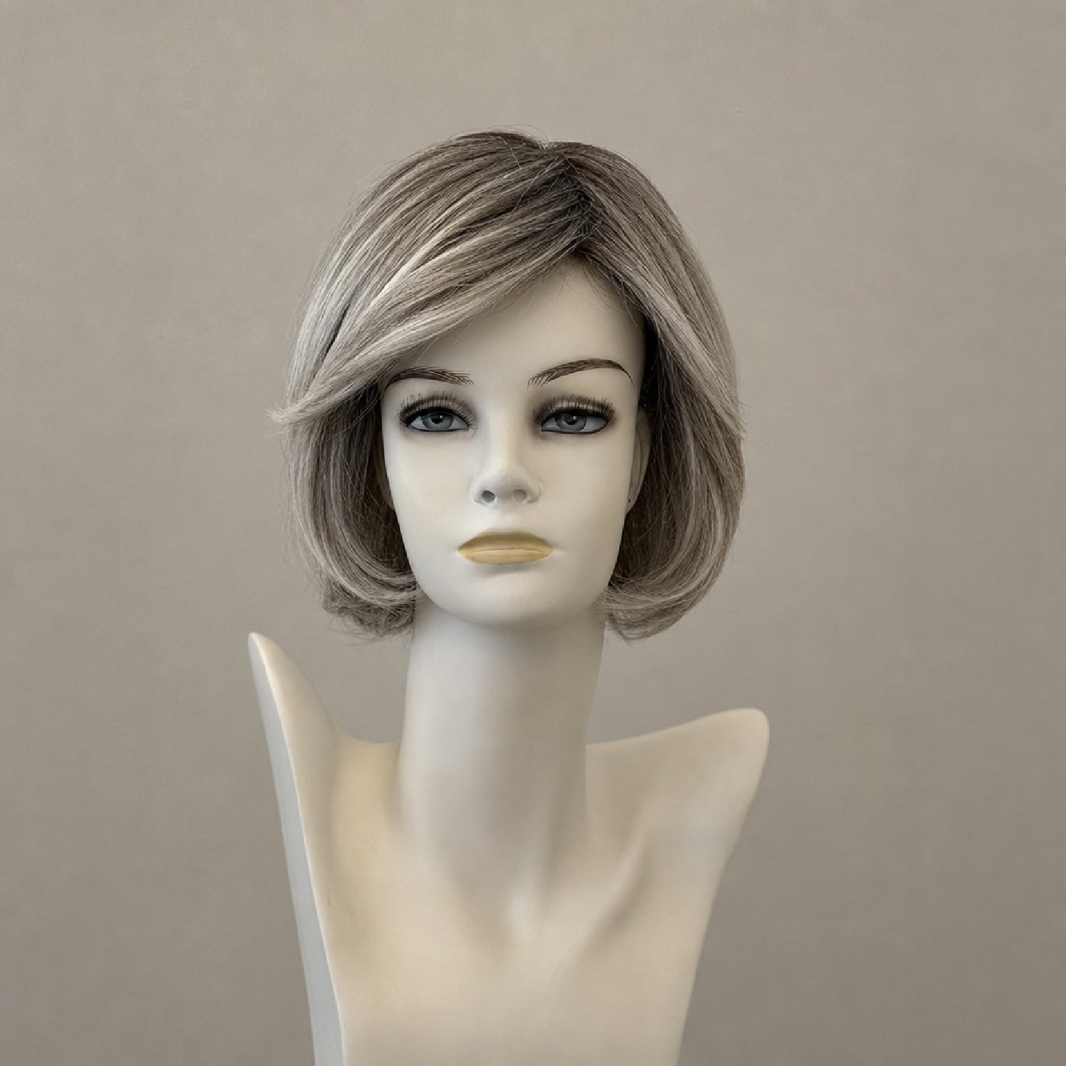 Cara Comfort Lace Perücke, glattes Haar, schulterlang, hellbraun mit Highlights
