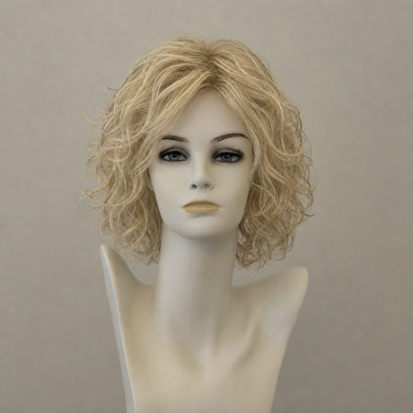 Lässige Bob-Perücke in honigblond mit leichtem Ombré-Effekt