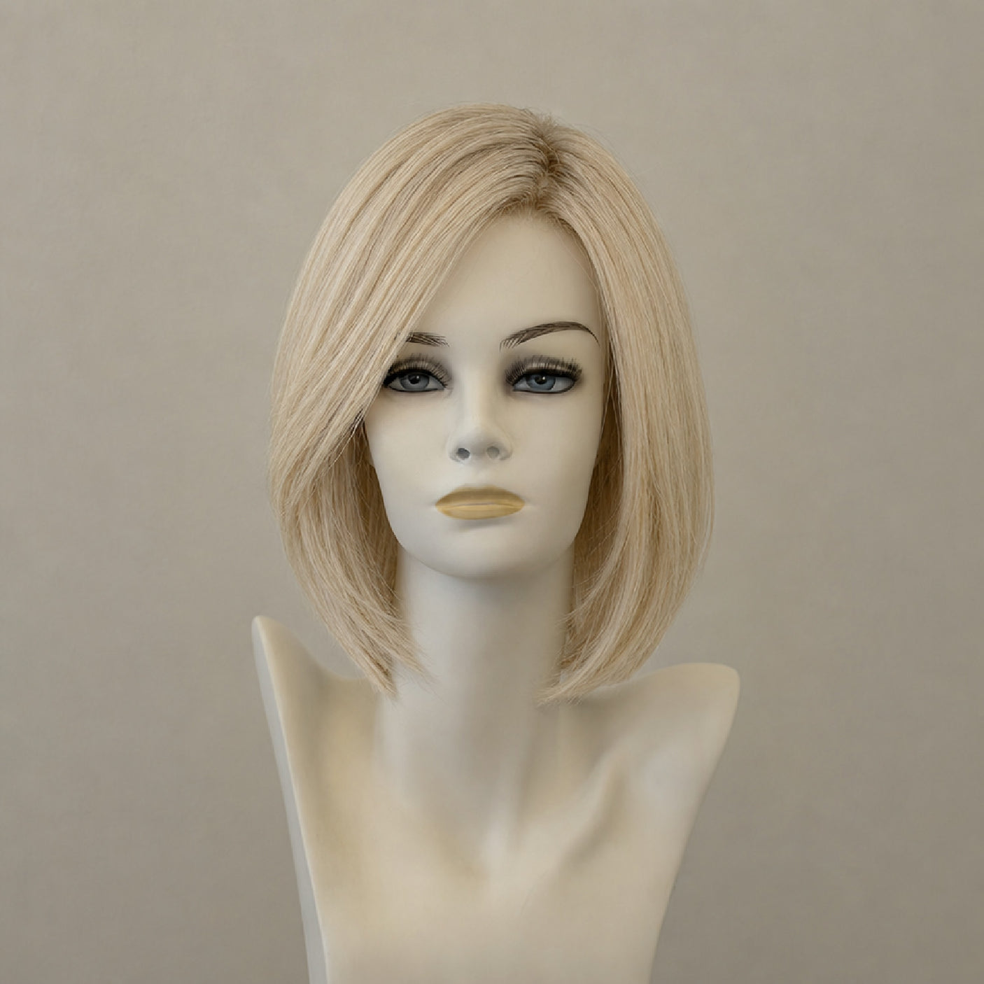 Perücke, blond, schulterlang mit Wurzelansatz