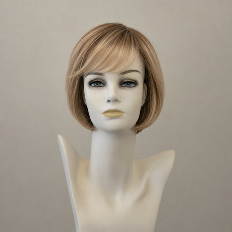 Kurze blonde Perücke mit Seitenscheitel