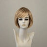 Lange, stufige Perücke in Blond-Braun-Melange mit Monofiler Lace Front