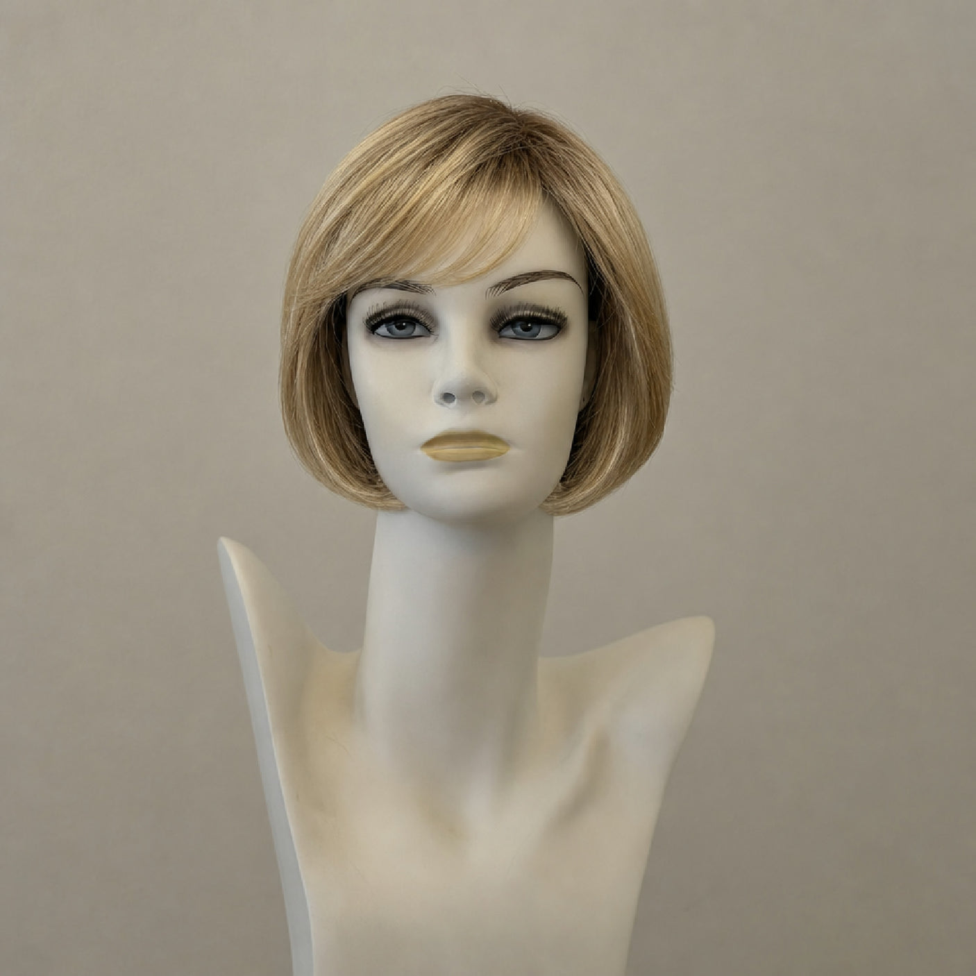 Lange Perücke Mono Lace, braun mit hellen Strähnen, 25/26+14