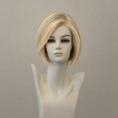 Perücke Cindy: Mittelblond, brünette Ansätze, Mittellang, Lace Front