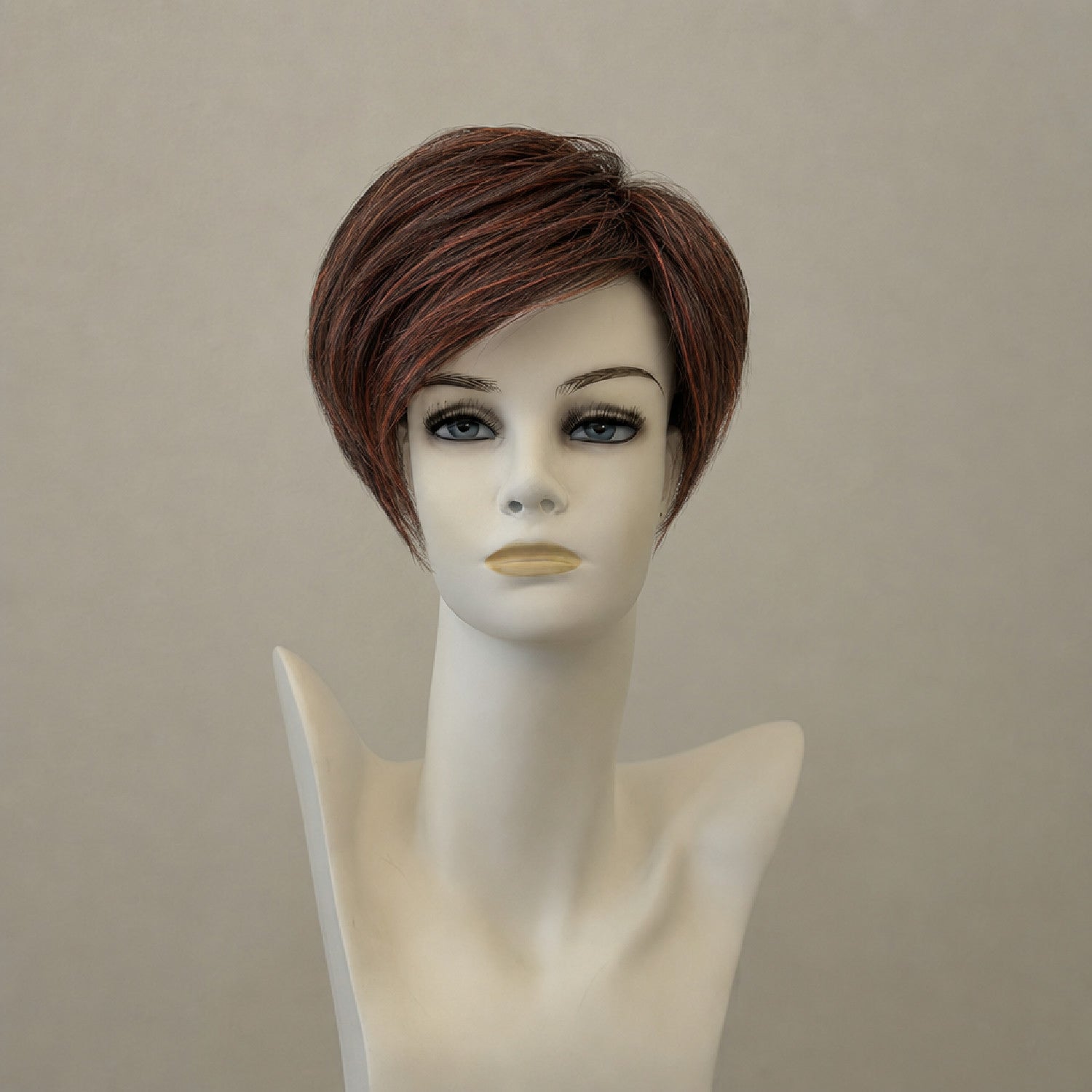 C.O.L. Aubergine Perücke, halblang, seitlicher Scheitel, Monofilament, Lace Front