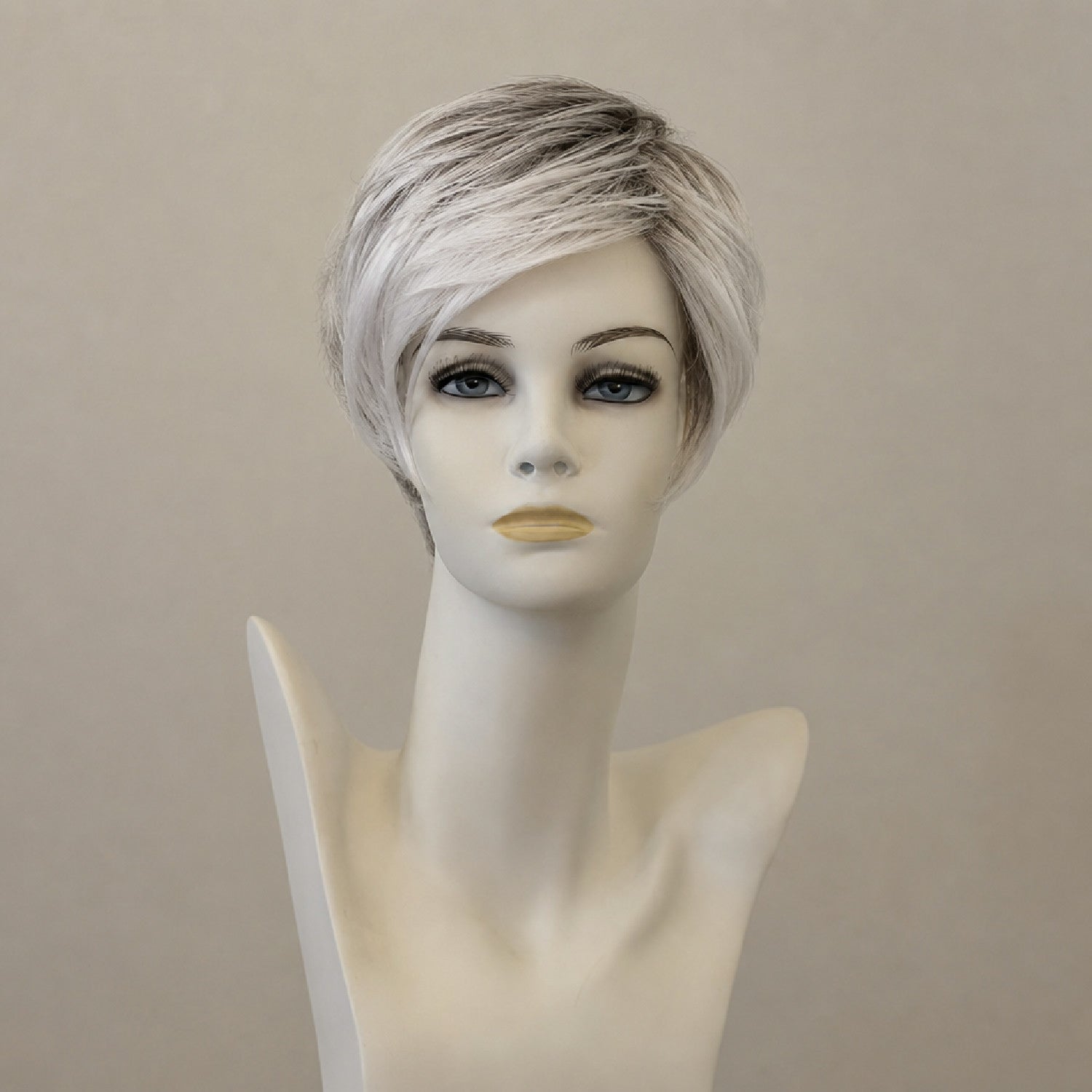 Cremeweiße Perücke mit dunklem Ansatz und Lace Front