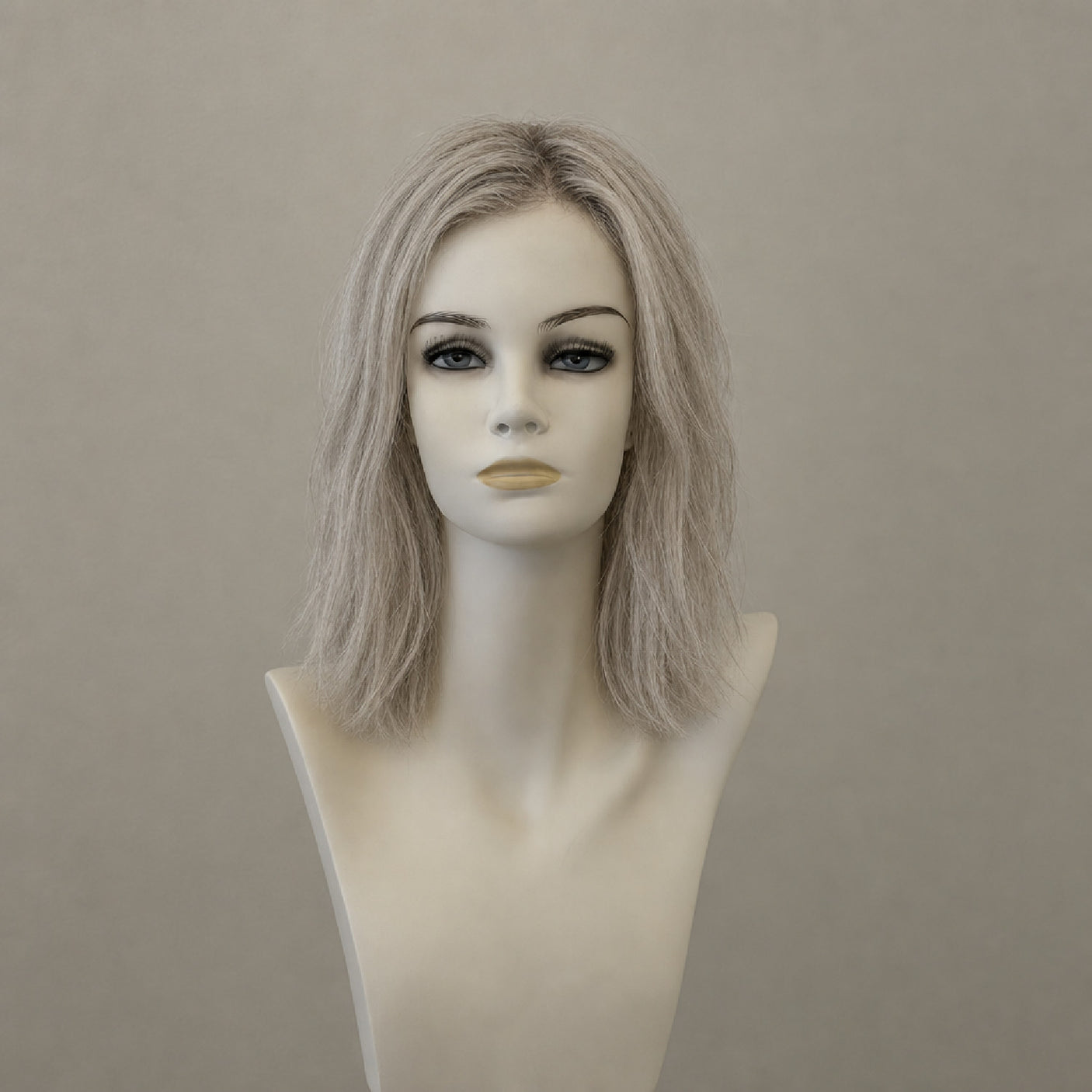 Lange, braune Perücke mit seidigem Glanz, Stil Long Hair 1