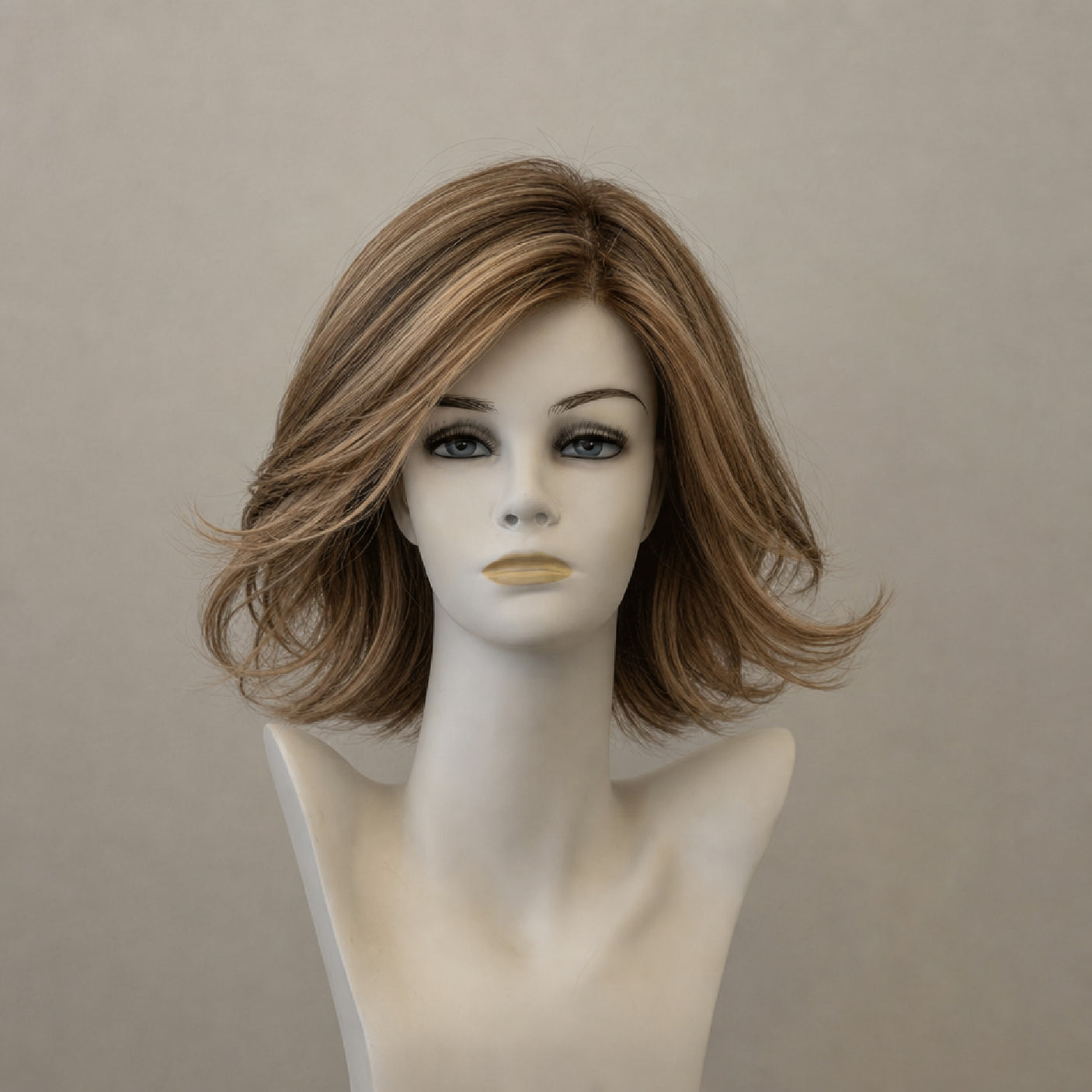 Mocca rooted Page Hair Perücke kurz, gesträhnt