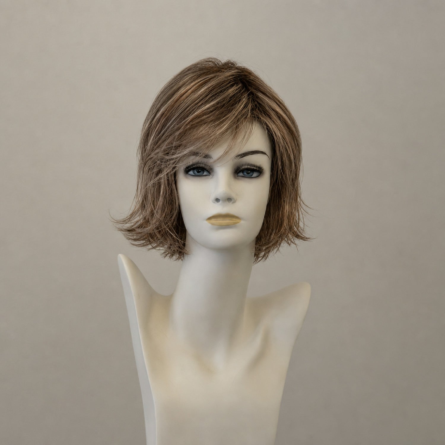 Kurze braune Perücke Page Hair 3 in Schokobraun-Mix