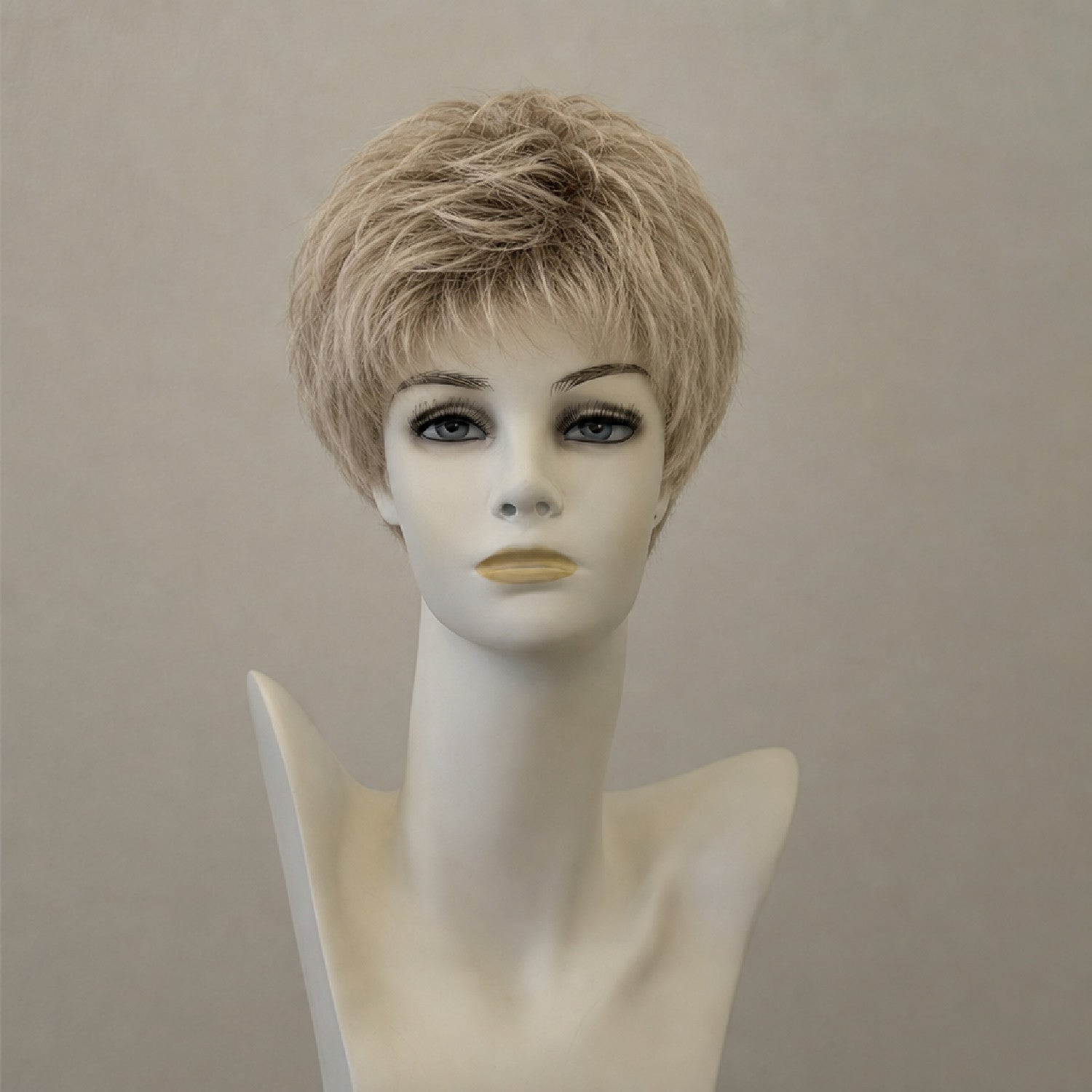 Kurze sandblonde Perücke mit Ansatz
