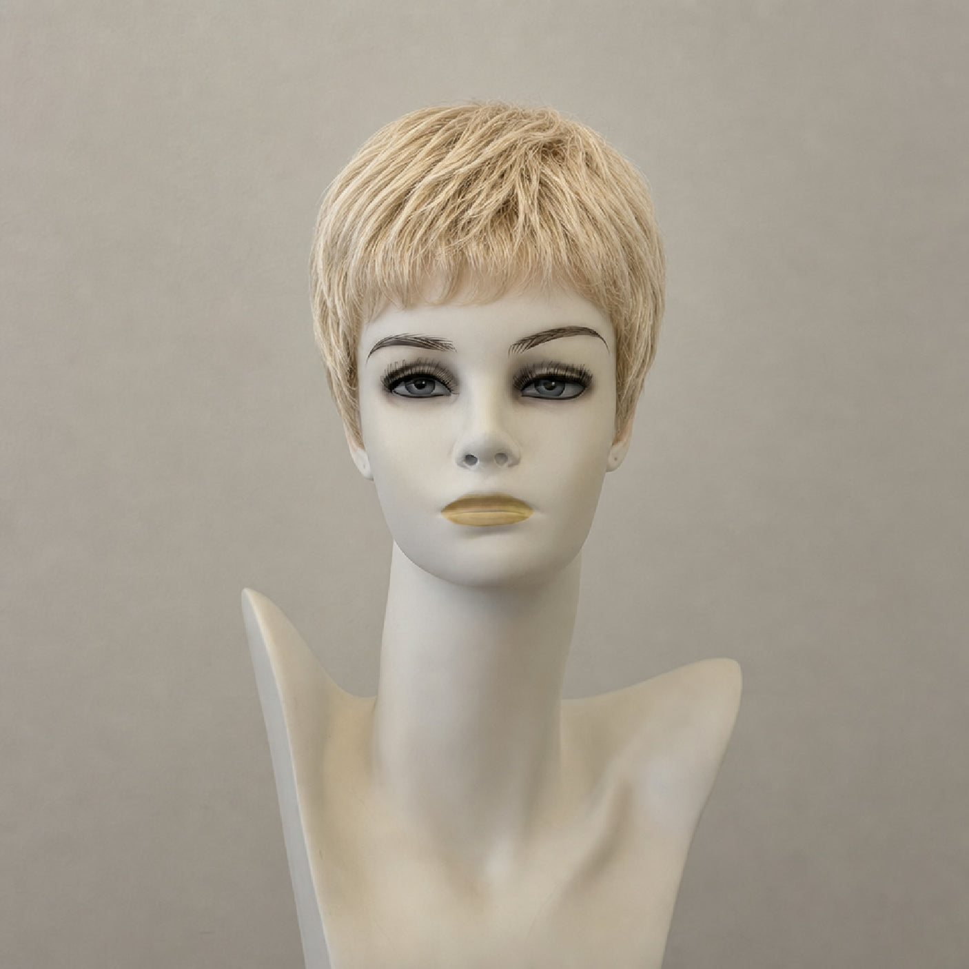 Kurze blonde Perücke, schulterlang, schwedisches Blond.